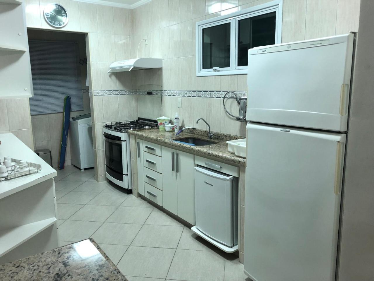Condominio Grand Beach Ubatuba Buitenkant foto