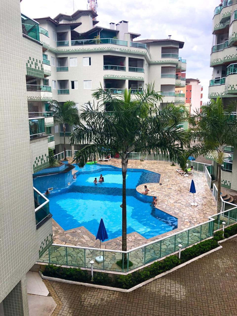 Condominio Grand Beach Ubatuba Buitenkant foto